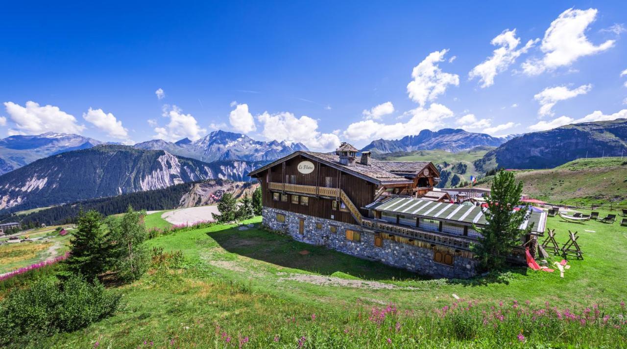 Hotel 3 Etoiles -Restaurant Le Pilatus Courchevel Exterior photo